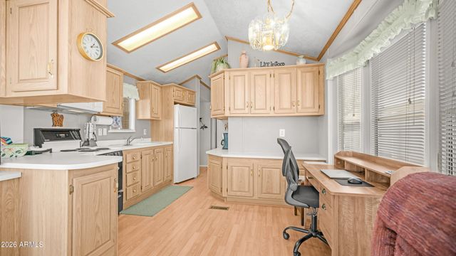 4 Orecart Drive 4, Apache Junction, AZ 85119