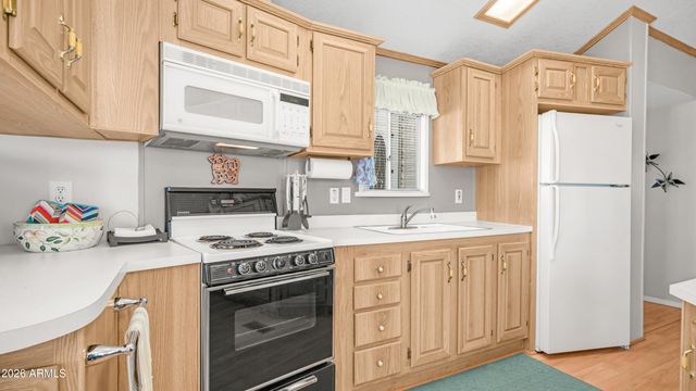 4 Orecart Drive 4, Apache Junction, AZ 85119