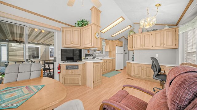 4 Orecart Drive 4, Apache Junction, AZ 85119