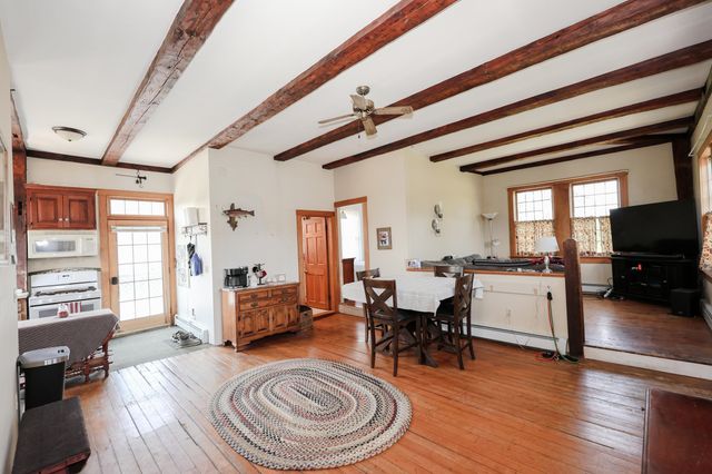 4 Youngs Hill Road, Loudon, NH 03307