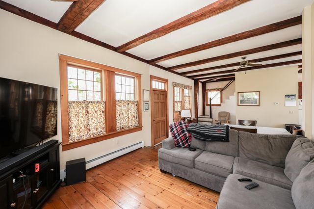 4 Youngs Hill Road, Loudon, NH 03307