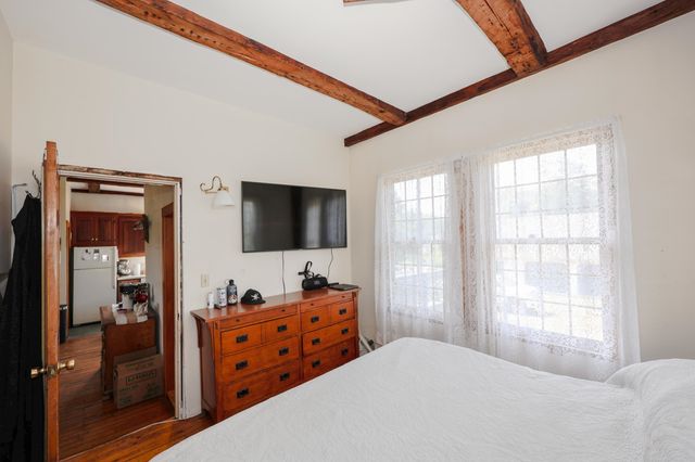 4 Youngs Hill Road, Loudon, NH 03307