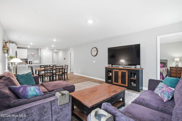 1804 Willowtree Court SE, Bolivia, NC 28422