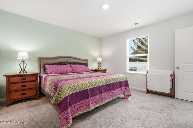 1804 Willowtree Court SE, Bolivia, NC 28422