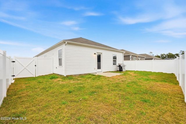 1804 Willowtree Court SE, Bolivia, NC 28422