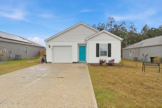 1804 Willowtree Court SE, Bolivia, NC 28422