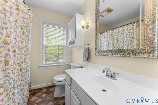 606 Westham Woods Dr, Henrico, VA 23229