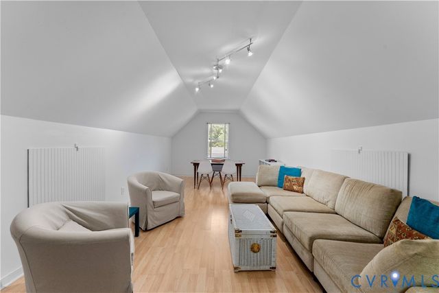 606 Westham Woods Dr, Henrico, VA 23229