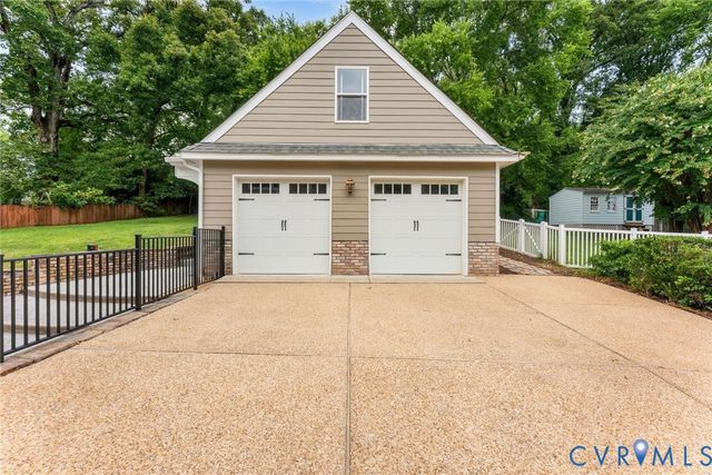 606 Westham Woods Dr, Henrico, VA 23229