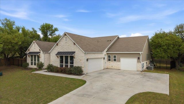101 Onion Creek LN, Driftwood, TX 78619