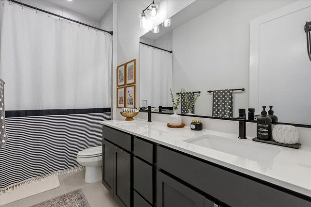 101 Onion Creek LN, Driftwood, TX 78619