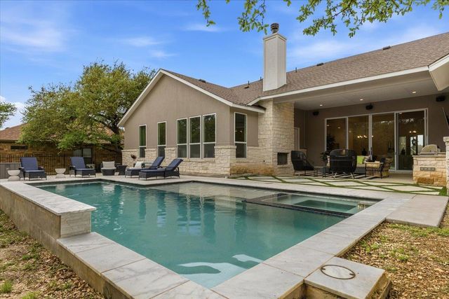 101 Onion Creek LN, Driftwood, TX 78619