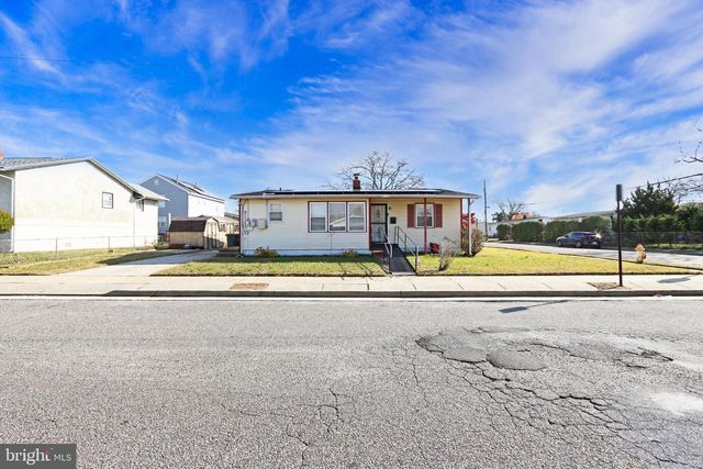 2040 HAMILTON AVE, Atlantic City, NJ 08401