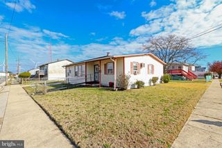 2040 HAMILTON AVE, Atlantic City, NJ 08401