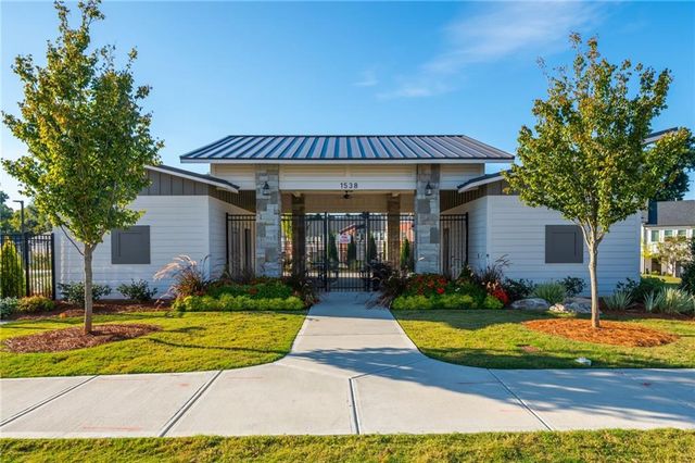 1517 Layton Lane NW, Atlanta, GA 30318