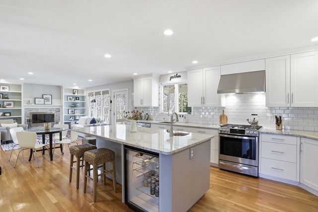 272 West Main Street, Westborough, MA 01581