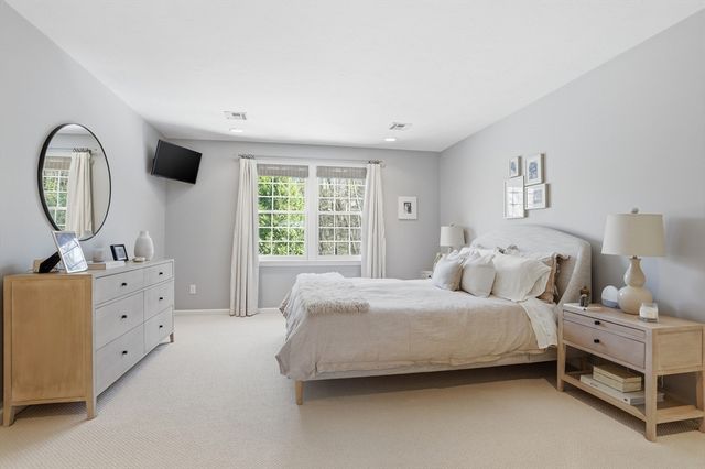 272 West Main Street, Westborough, MA 01581
