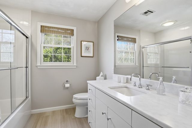 272 West Main Street, Westborough, MA 01581