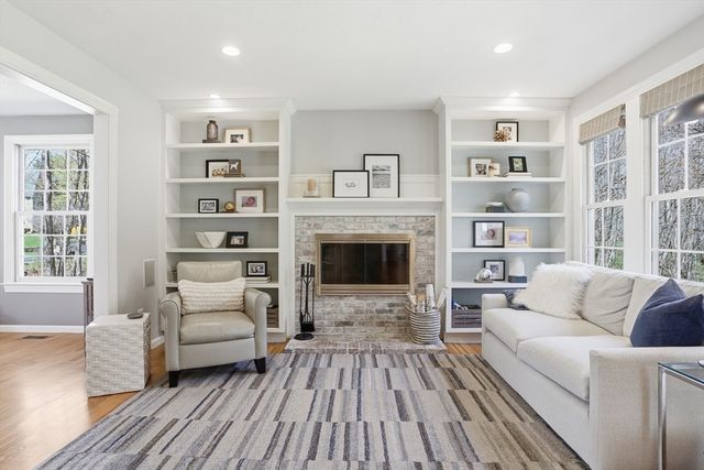 272 West Main Street, Westborough, MA 01581