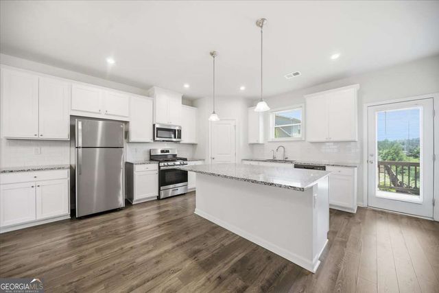 4192 Moncure Drive, Lilburn, GA 30047