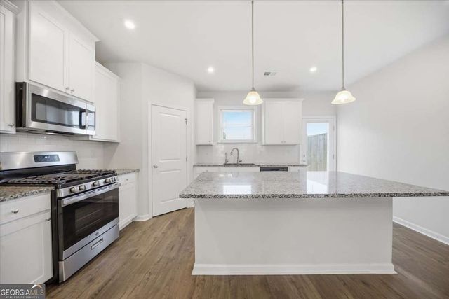 4192 Moncure Drive, Lilburn, GA 30047