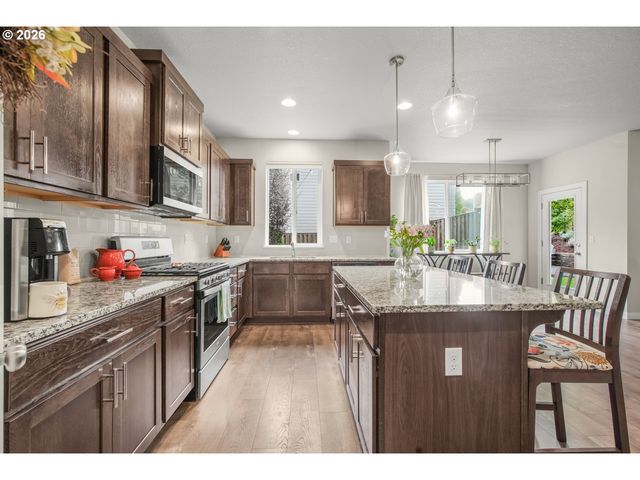 14446 Se GARLAND Ln, Milwaukie, OR 97267