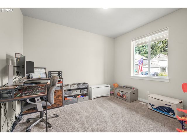 14446 Se GARLAND Ln, Milwaukie, OR 97267