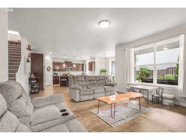 14446 Se GARLAND Ln, Milwaukie, OR 97267