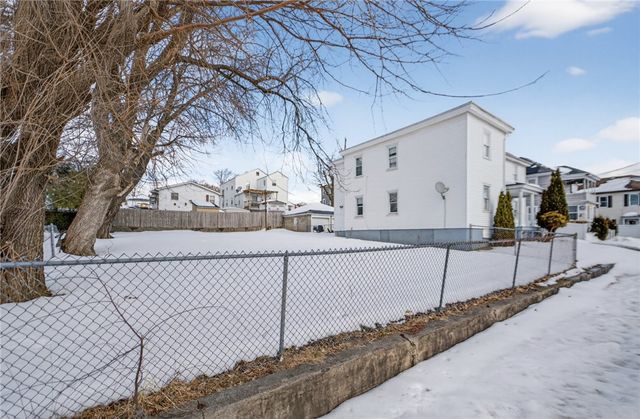 79 Chestnut Hill Avenue, Cranston, RI 02920