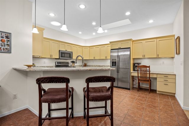 4020 Riverview Lane NE, Iowa City, IA 52240