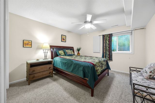 4020 Riverview Lane NE, Iowa City, IA 52240