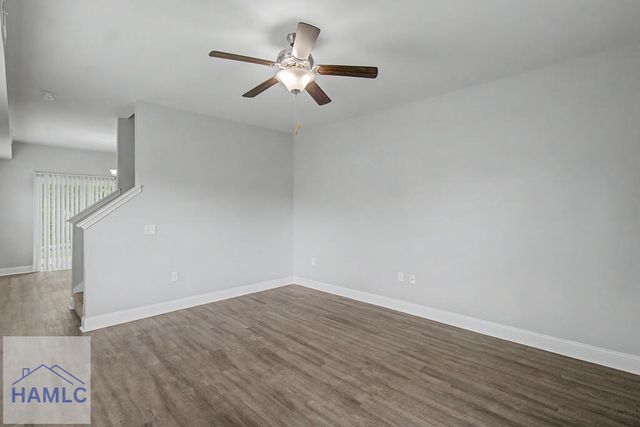 702 Mill Creek Circle, Hinesville, GA 31313