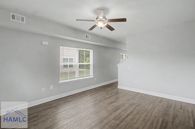 702 Mill Creek Circle, Hinesville, GA 31313