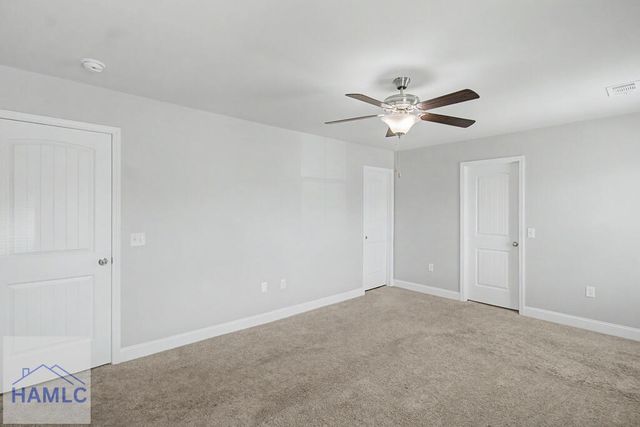 702 Mill Creek Circle, Hinesville, GA 31313