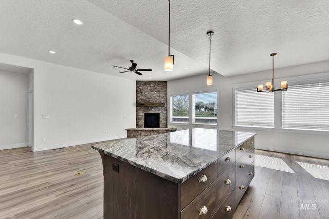 20139 Carbondale Ave, Caldwell, ID 83605