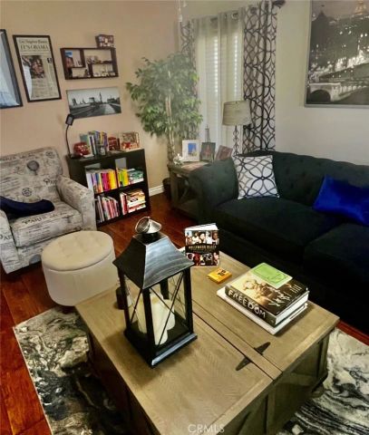 3595 Santa Fe 26, Long Beach, CA 90810