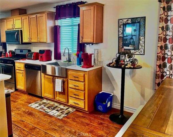 3595 Santa Fe 26, Long Beach, CA 90810