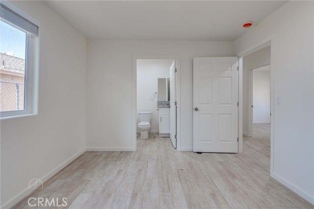 727 Knotts, Bakersfield, CA 93305