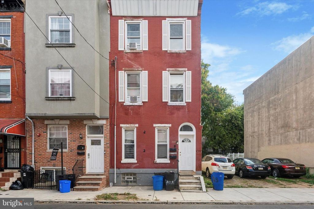 1719 N WILLINGTON ST, Philadelphia, PA 19121