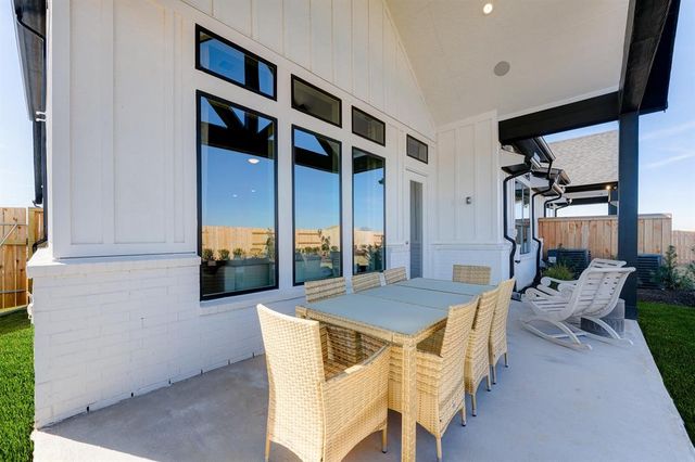 9106 Petroglyph Point Court, Porter, TX 77365