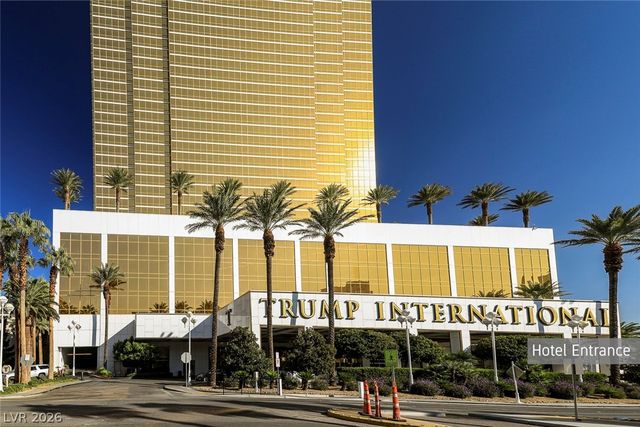 2000 FASHION SHOW Drive 5521, Las Vegas, NV 89109