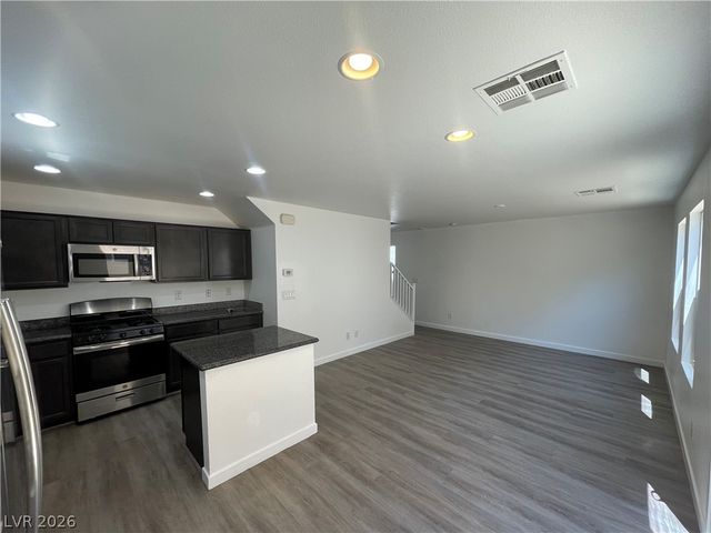 3667 Via Alamo Avenue, Las Vegas, NV 89115
