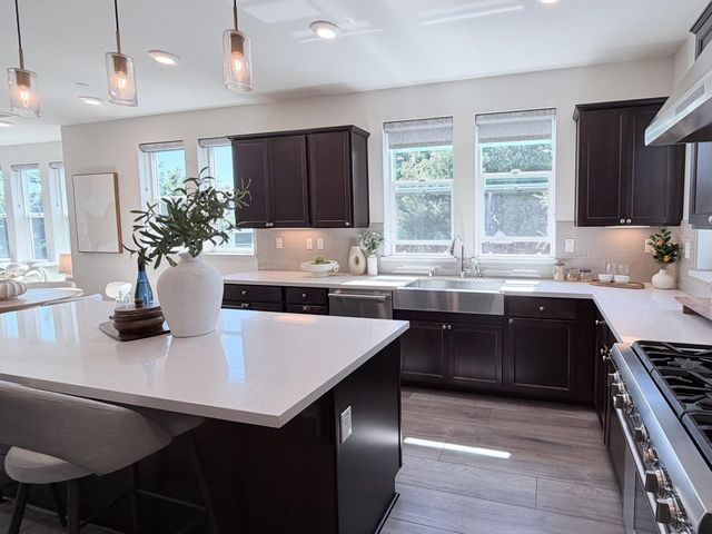 808 Julian Terrace 5, Sunnyvale, CA 94085