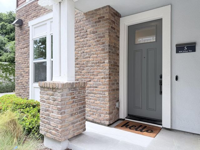 808 Julian Terrace 5, Sunnyvale, CA 94085