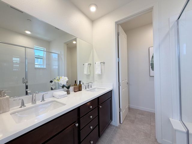 808 Julian Terrace 5, Sunnyvale, CA 94085