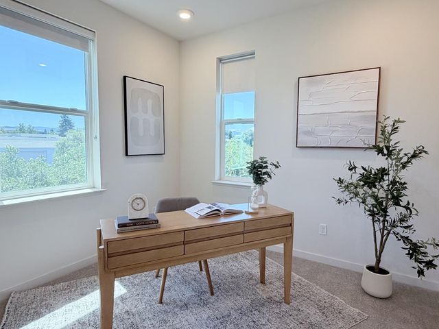 808 Julian Terrace 5, Sunnyvale, CA 94085