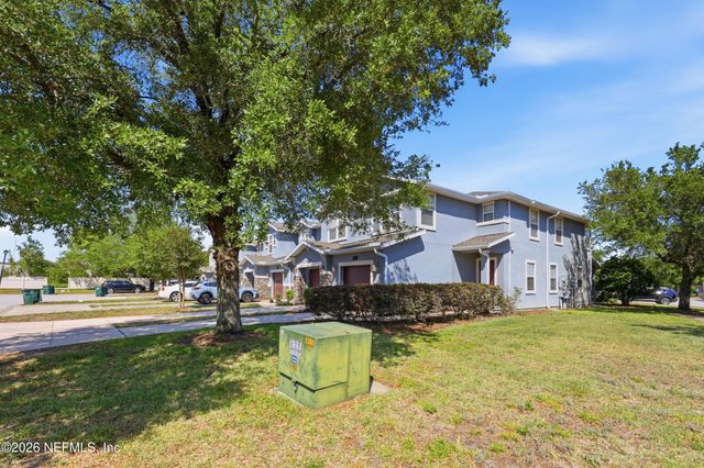 2307 SUNSET BLUFF Drive, Jacksonville, FL 32216