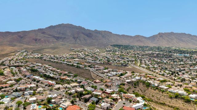 6469 CALLE VISTA Drive, El Paso, TX 79912