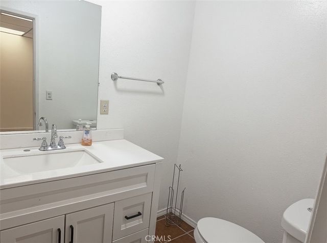 855 W 2nd, Pomona, CA 91766