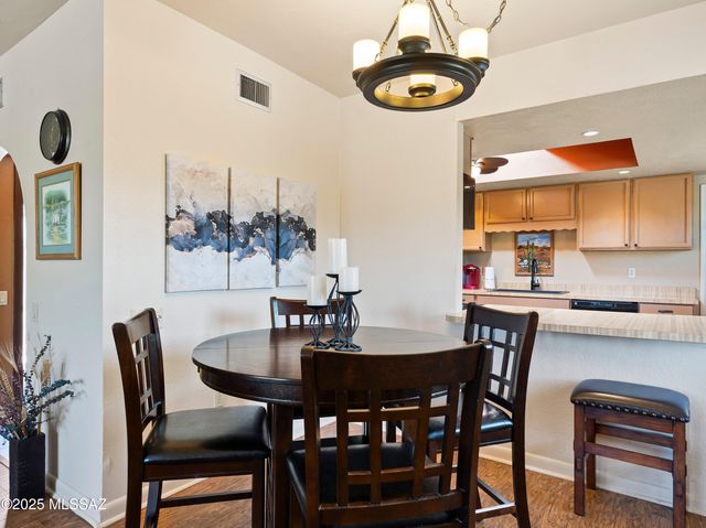 348 E Paseo Azul, Green Valley, AZ 85614